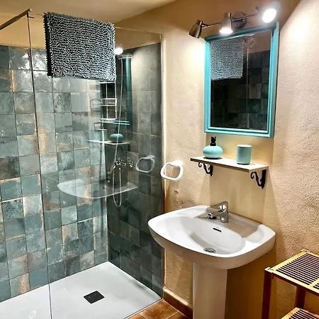 Casa Antika *